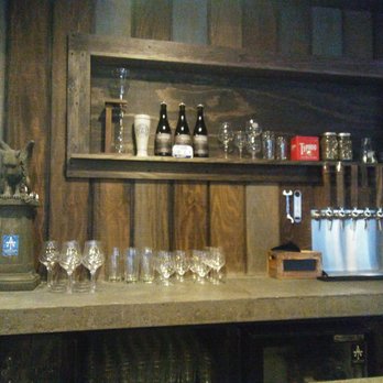 Amory’s Tomb Brewing - Breweries Near Me - Maynard, Massachusetts