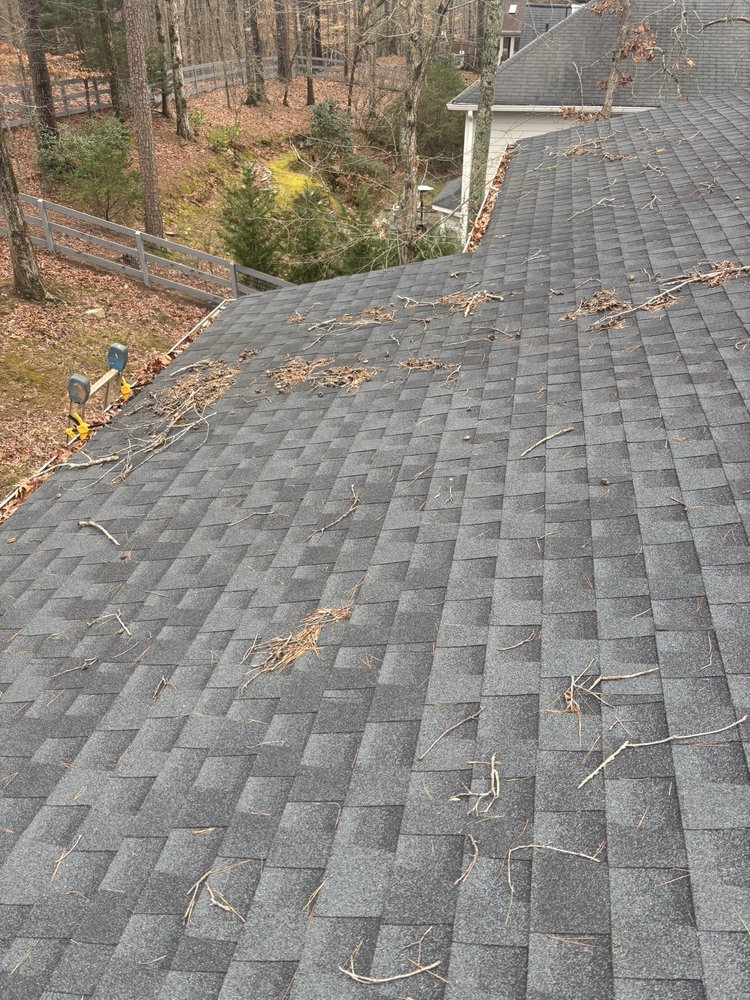 Slide of GC Roofing
