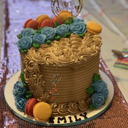 Sylvia Sweet Cakes - Birthday cake