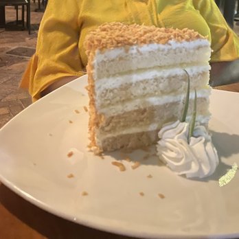 Tommy Bahama Restaurant - Dessert! - Cocktail Bars Near Me - Jupiter, Florida
