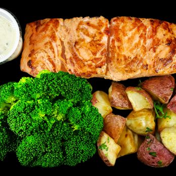 One Life Meals - Salmon, red potatoes and broccoli - Food Delivery Services Near Me - Toronto, Ontario One Life Meals - Salmon, red potatoes and broccoli - Food Delivery Services Near Me - Toronto, Ontario