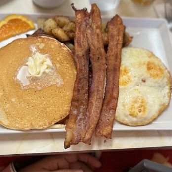 Tico's Breakfast and Lunch - Big Breakfast - 3 eggs (over medium), 2 pancakes, country potatoes, & bacon - Breakfast & Brunch Near Me - Marina, California