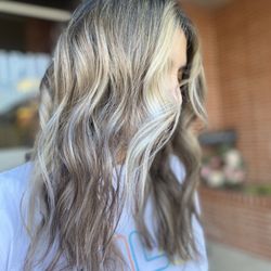 Karebyky hair - Ashy blonde