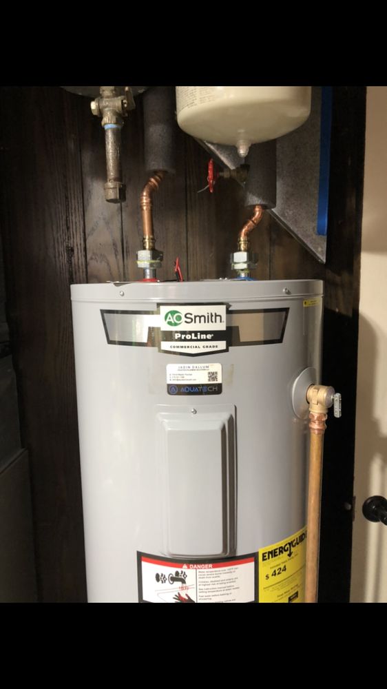 Slide of Aquatech Duluth Plumber