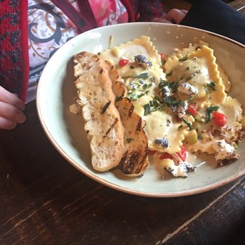 Milestones Restaurants - Squash ravioli and garlic bread - Comfort Food Near Me - Ottawa, Ontario Milestones Restaurants - Squash ravioli and garlic bread - Comfort Food Near Me - Ottawa, Ontario