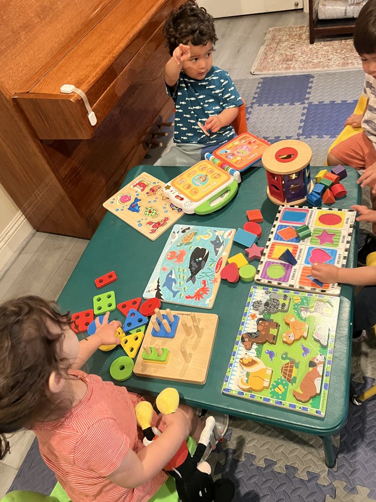 Happy Family Daycare - childcare center in Los Angeles, CA