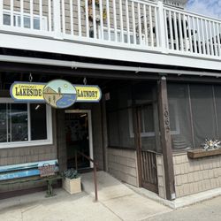 Lorraine's Lakeside Laundry