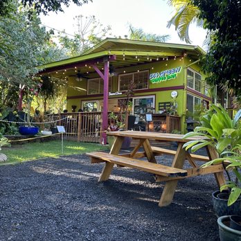 Da Green Coffee Bar - I am here early and there are great places to sit and chill - Coffee & Tea Near Me - Kihei, Hawaii