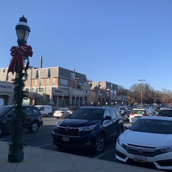 Sumner Place - Shopping Centers Near Me - Bethesda, Maryland