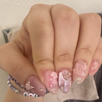Q Nails - Nail Salons Near Me - Santa Ana, California