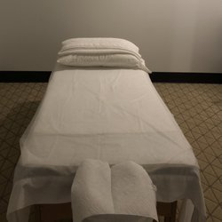 Yu Tuina - Get comfortable... (Beds)