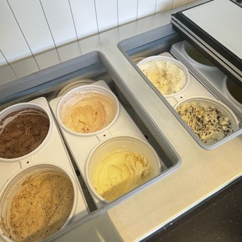 Skoop Premium Ice Cream - Homemade goodness - Ice Cream & Frozen Yogurt Near Me - Scottsdale, Arizona Skoop Premium Ice Cream - Homemade goodness - Ice Cream & Frozen Yogurt Near Me - Scottsdale, Arizona
