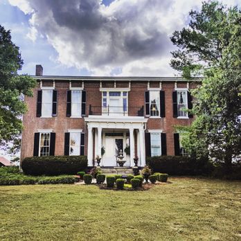 Maple Hill Manor Bed & Breakfast - Maple Hill Manor - Hotels Near Me - Springfield, Kentucky