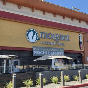 Moignet  A Social Cafe - Bakeries Near Me - Las Vegas, Nevada