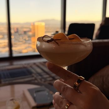 Alle on 66 - Lounges Near Me - Las Vegas, Nevada