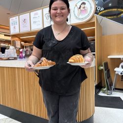 Fifi La Femme - What a wonderful service and friendly staff will be back for sure  Thank you Kye for the great service
