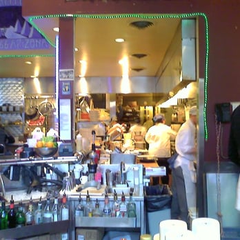 5 Spot - Glorious Counter Seating - American Near Me - Seattle, Washington