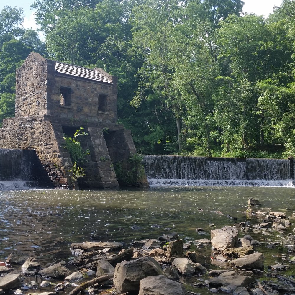 Speedwell Park - Waterfall of Speedwell Lake seen from the river bed - Parks Near Me - Morristown, New Jersey Speedwell Park - Waterfall of Speedwell Lake seen from the river bed - Parks Near Me - Morristown, New Jersey