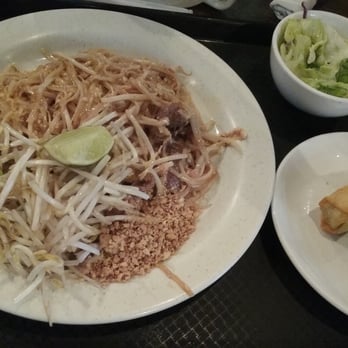 Thai Jin - Beef Pad Thai - Thai Near Me - Houston, Texas Thai Jin - Beef Pad Thai - Thai Near Me - Houston, Texas