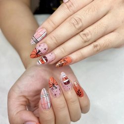 Sunny Nails & Spa