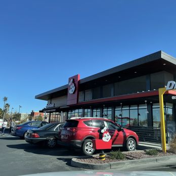 Jollibee - Store front - Chicken Shop Near Me - Henderson, Nevada