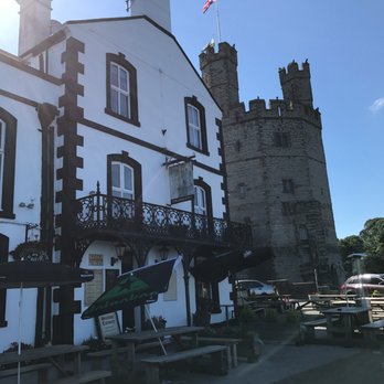 Anglesey Arms Hotel - Close to the castle - Pubs Near Me - Caernarfon, GWN