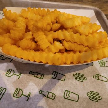 Shake Shack Flatbush - Barclays Ctr - Fries - Burgers Near Me - Brooklyn, New York