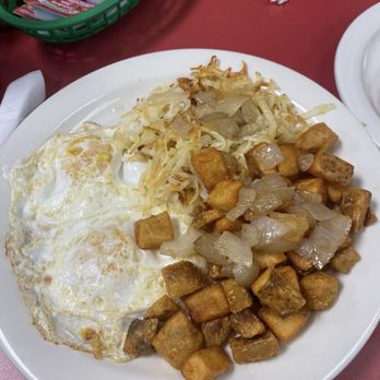 Hometown Diner - Eggs and two different hashbrowns - American Near Me - Portsmouth, Virginia Hometown Diner - Eggs and two different hashbrowns - American Near Me - Portsmouth, Virginia