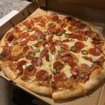 Riverboat Pizza - Pepperoni & jalapeño pizza - Pizza Near Me - Savannah, Georgia