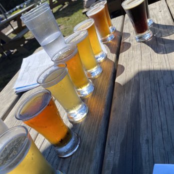 Blue Mountain Brewery - Flight - Brewpubs Near Me - Afton, Virginia