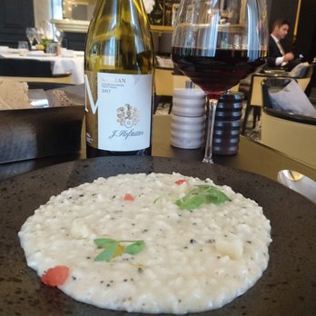 Brunello Bar and Restaurant - Italian Near Me - London, XGL