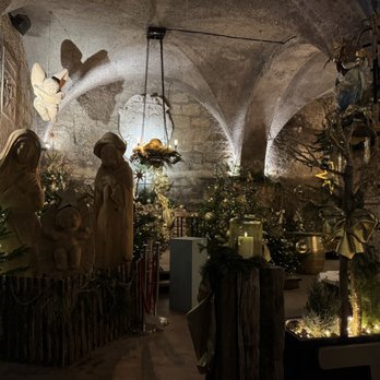 St. Peter Stiftskulinarium - Advent bar - Austrian Near Me - Salzburg, 5 St. Peter Stiftskulinarium - Advent bar - Austrian Near Me - Salzburg, 5