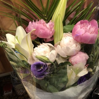 Needham Florist - Florists Near Me - Needham, Massachusetts