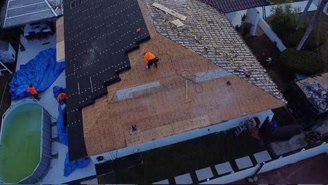 Slide of HD Contracting