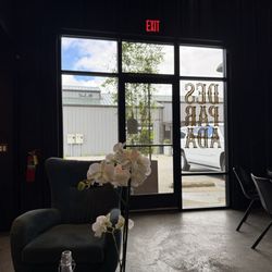 Desparada Wines - Entry way from inside