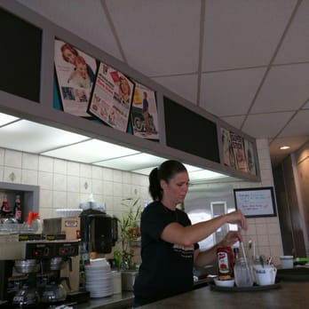 The Diner House 29 - Kitsch galore - Breakfast & Brunch Near Me - St. Catharines, Ontario The Diner House 29 - Kitsch galore - Breakfast & Brunch Near Me - St. Catharines, Ontario