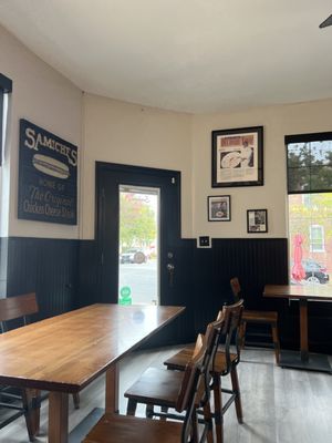 Scalessa's "My Way" Old School Italian Kitchen by null