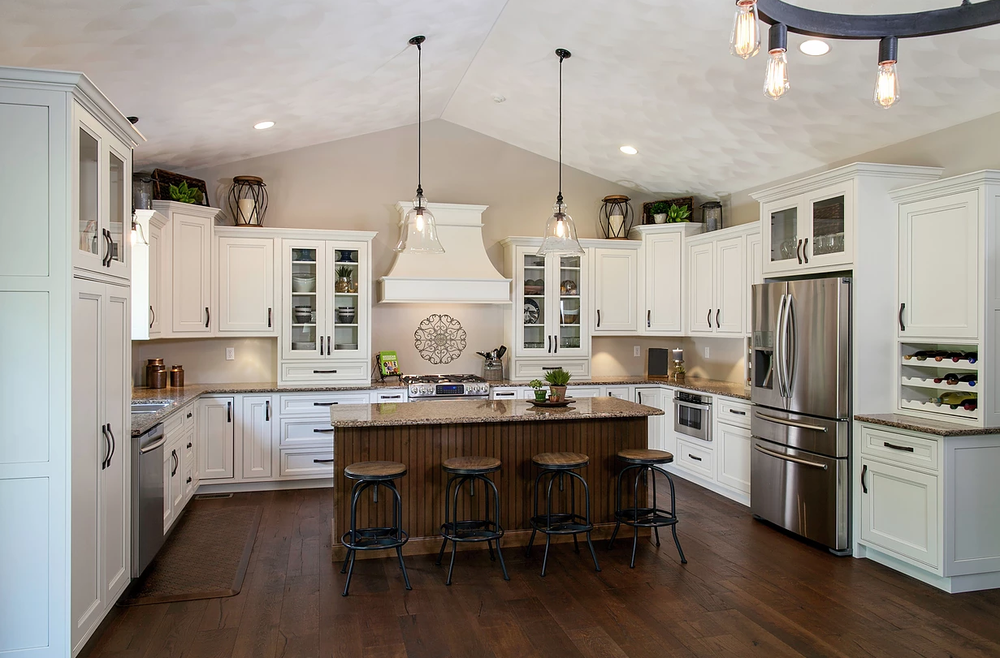 MOUNTAIN TOP CUSTOM KITCHENS & BATHS Updated August 2024 11 Photos