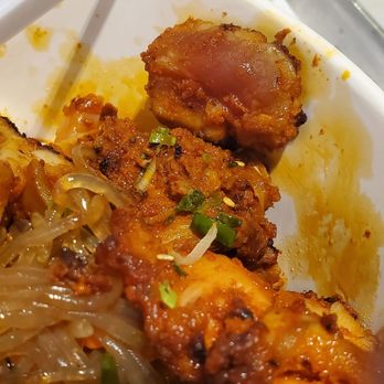 Seoul Mix 2.0 - Raw chicken!! - Korean Near Me - Honolulu, Hawaii