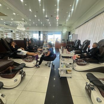 Nails 19 - Mani and Pedi - aaahmazing ! Staff were quite courteous and attentive. - Nail Salons Near Me - Roseville, California