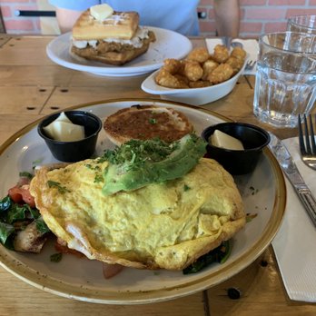 The Hideout Kitchen - Rosie's omelet - New American Near Me - Lafayette, California The Hideout Kitchen - Rosie's omelet - New American Near Me - Lafayette, California