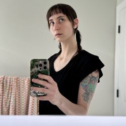 Eclipz Salon - Bangs!