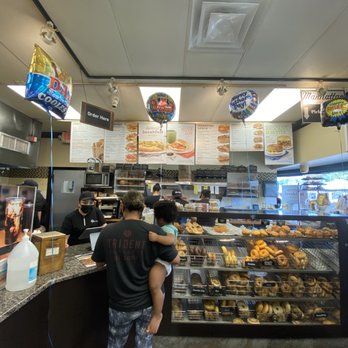 Manhattan Bagel - Bagels Near Me - Union, New Jersey