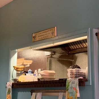 808 Grindz Cafe - a view of the kitchen - Cafes Near Me - Lahaina, Hawaii 808 Grindz Cafe - a view of the kitchen - Cafes Near Me - Lahaina, Hawaii