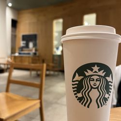 Starbucks - That remodel wall was a terrible idea