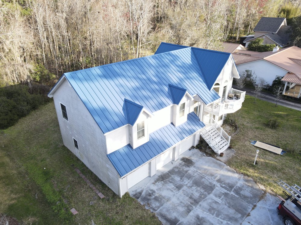 Slide of Lighthouse Roofing