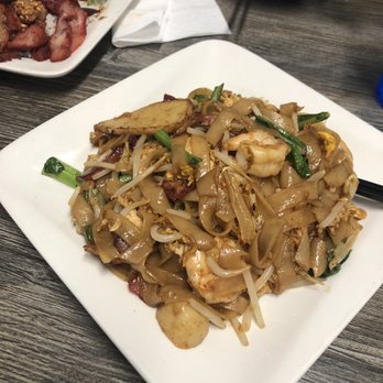 Borneo Eatery - Borneo style flat rice noodle - Indonesian Near Me - Alhambra, California Borneo Eatery - Borneo style flat rice noodle - Indonesian Near Me - Alhambra, California