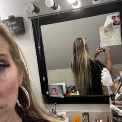 Hollywood Blvd Hair Salon