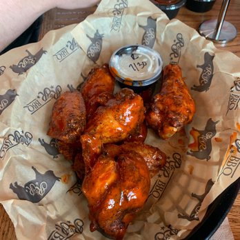 R&R BBQ - Spicy buffalo wings - Barbeque Near Me - Midvale, Utah