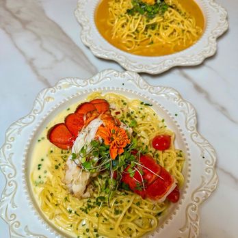 GIWA - Lemon Garlic Lobster Pasta & Creamy Uni Pasta - Breakfast & Brunch Near Me - Santa Clara, California